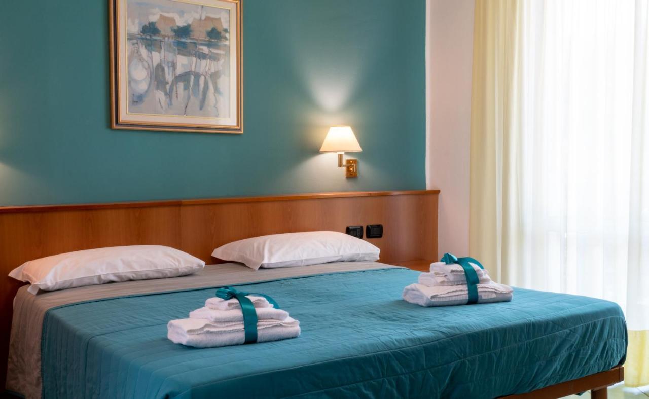 Hotel Alisei لينانو سابيادورو المظهر الخارجي الصورة