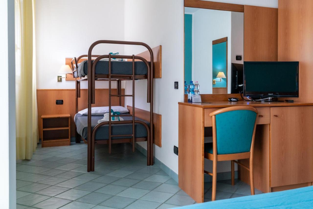 Hotel Alisei لينانو سابيادورو المظهر الخارجي الصورة