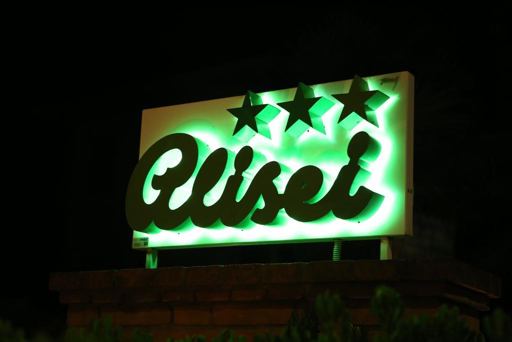 Hotel Alisei لينانو سابيادورو المظهر الخارجي الصورة